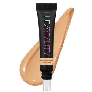 Huda Beauty the Overachiever Concealer